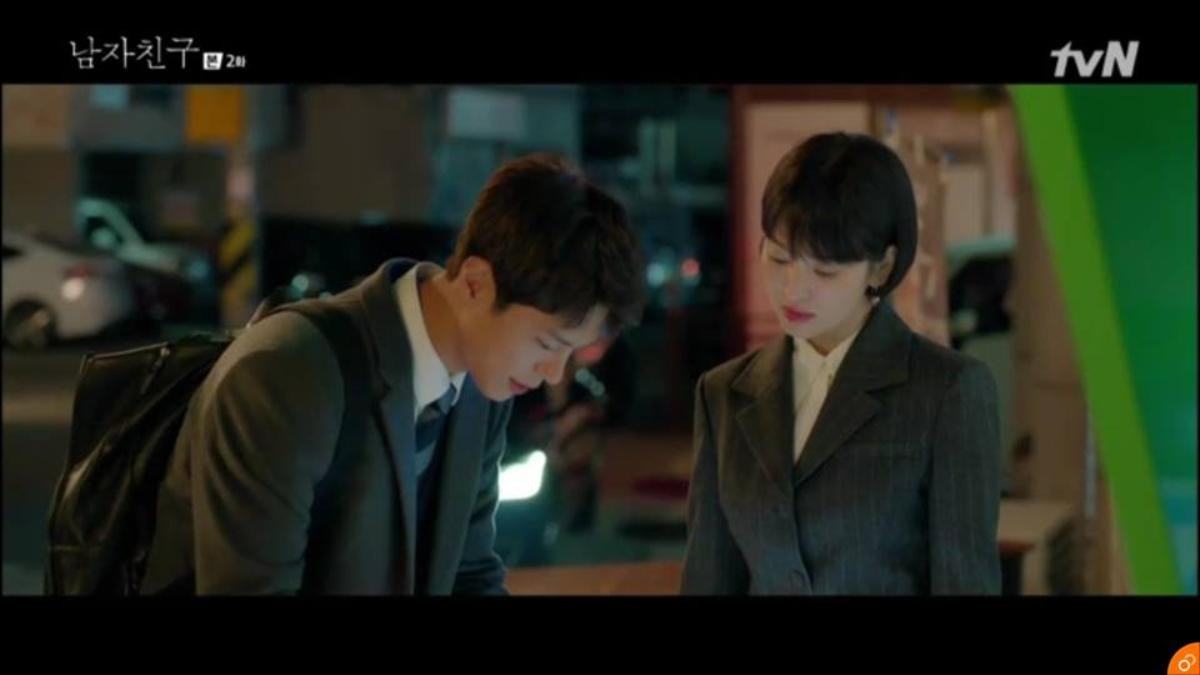 ‘Encounter’ tập 2: Song Hye Kyo bị lộ chuyện hẹn hò cùng trai trẻ Park Bo Gum Ảnh 11