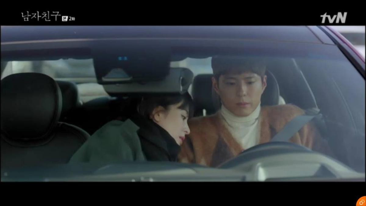 ‘Encounter’ tập 2: Song Hye Kyo bị lộ chuyện hẹn hò cùng trai trẻ Park Bo Gum Ảnh 16