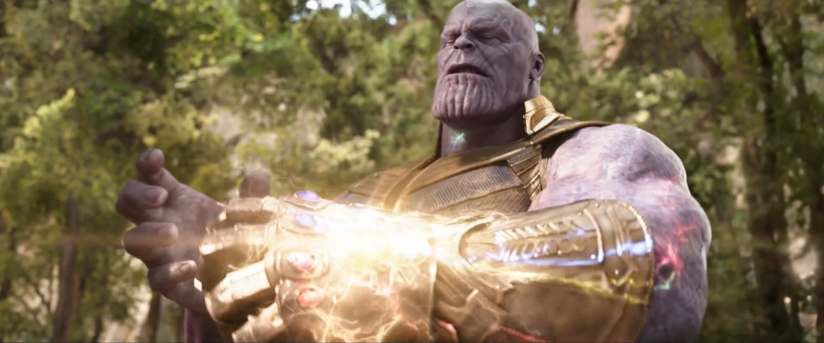 'Avengers: Infinity War': Chiếc rìu Stormbreaker của Thor lẽ ra đã không thể bổ vào người Thanos Ảnh 10