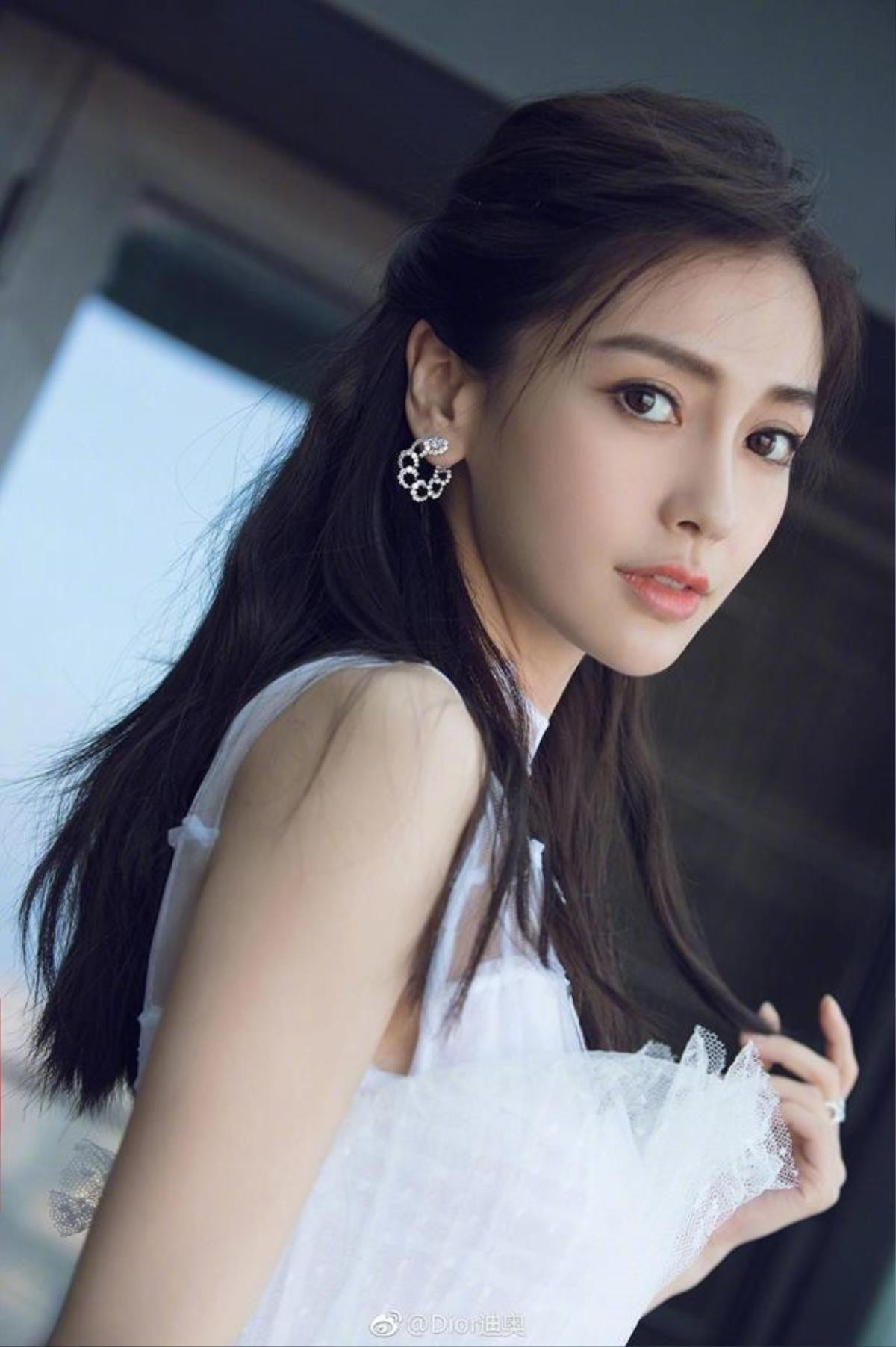 Fan nơm nớp lo sợ thần tượng của mình có tên trong danh sách trốn thuế, Dương Mịch và Angelababy bị nghi ngờ đầu tiên Ảnh 7