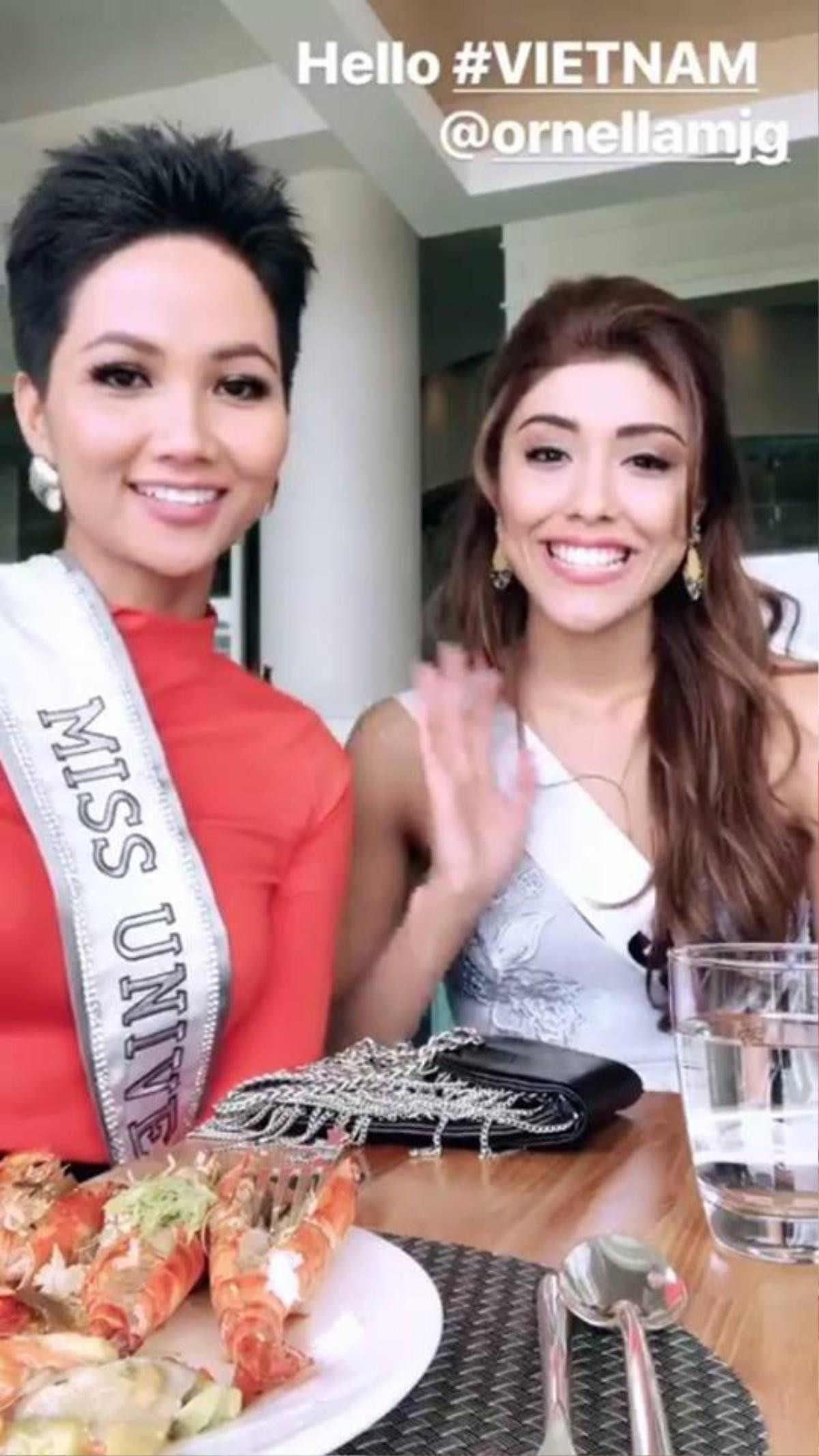 Ngày 2 Miss Universe: H'hen Niê nổi bật nhất dàn với mái tóc cá tính 'độc nhất vô nhị' Ảnh 4