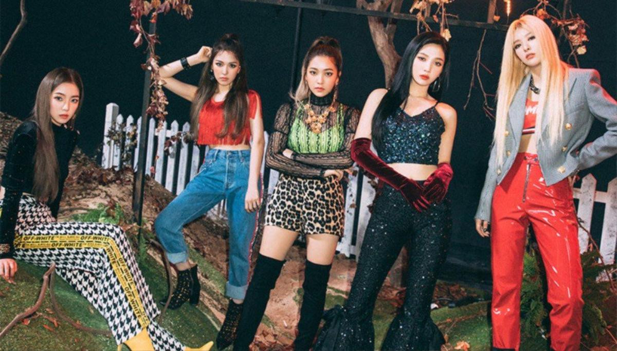 Red Velvet tái xuất với 'Really Bad Boy', Knet trầm trồ: 'Cuối cùng cũng chịu tiến bộ' Ảnh 1