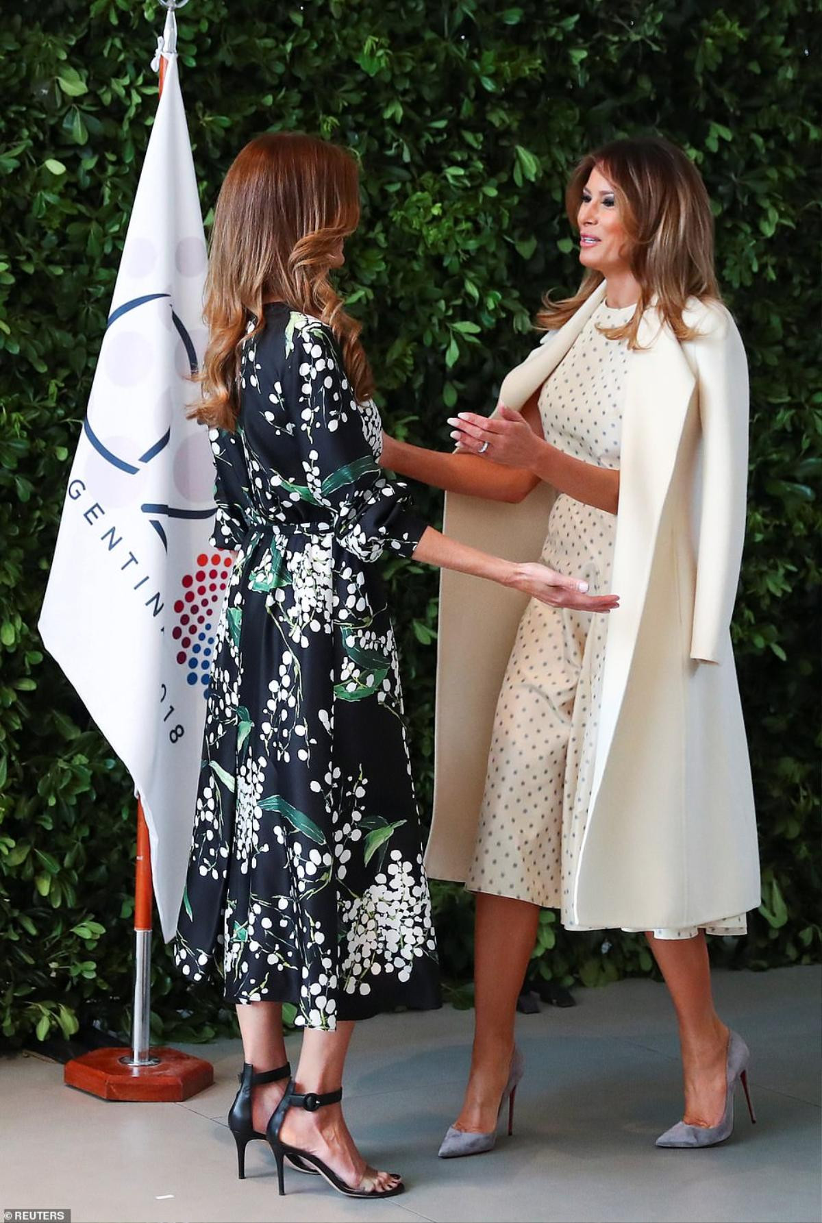 Bà Melania Trump diện váy Dior trị giá 230 triệu khi ghé thăm bảo tàng nghệ thuật Ảnh 3