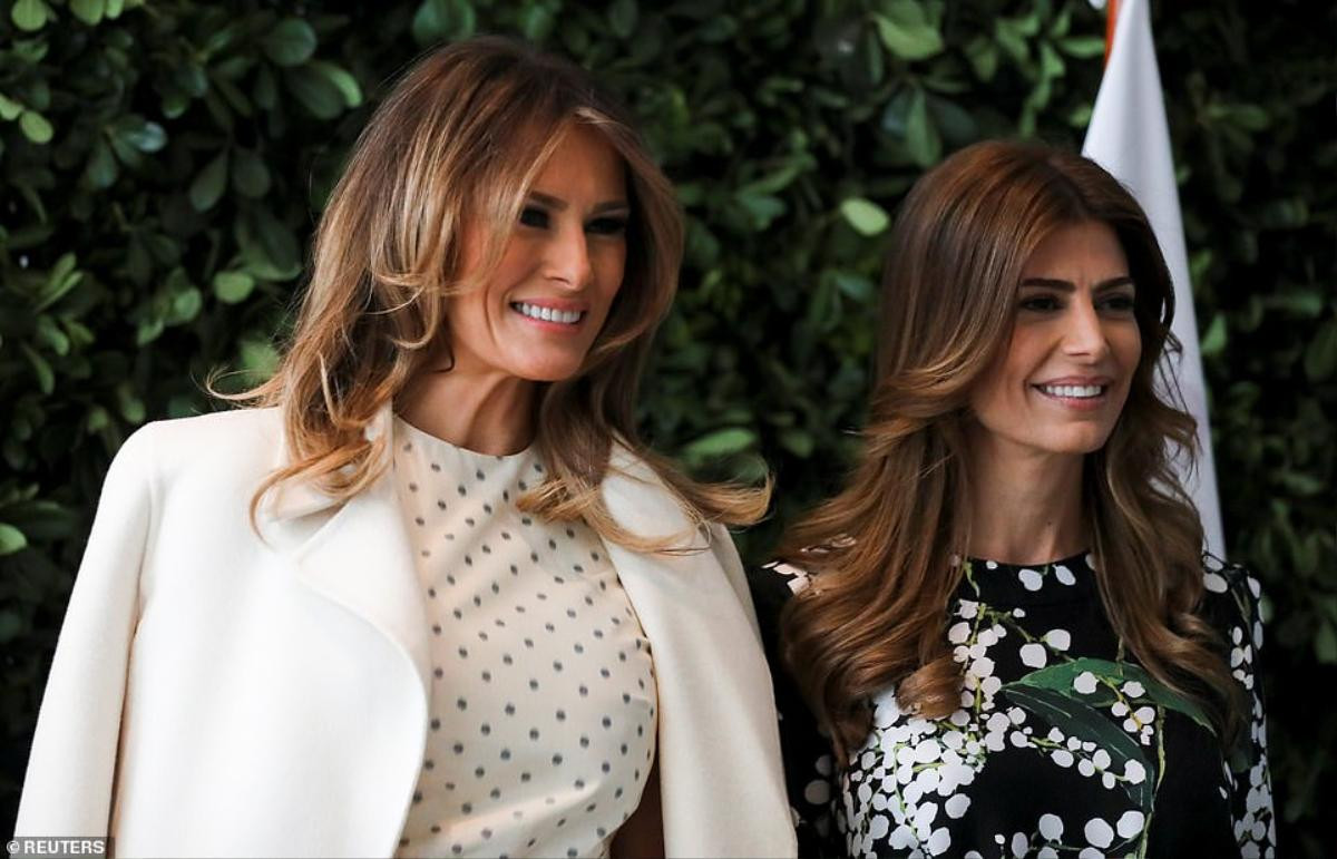 Bà Melania Trump diện váy Dior trị giá 230 triệu khi ghé thăm bảo tàng nghệ thuật Ảnh 4