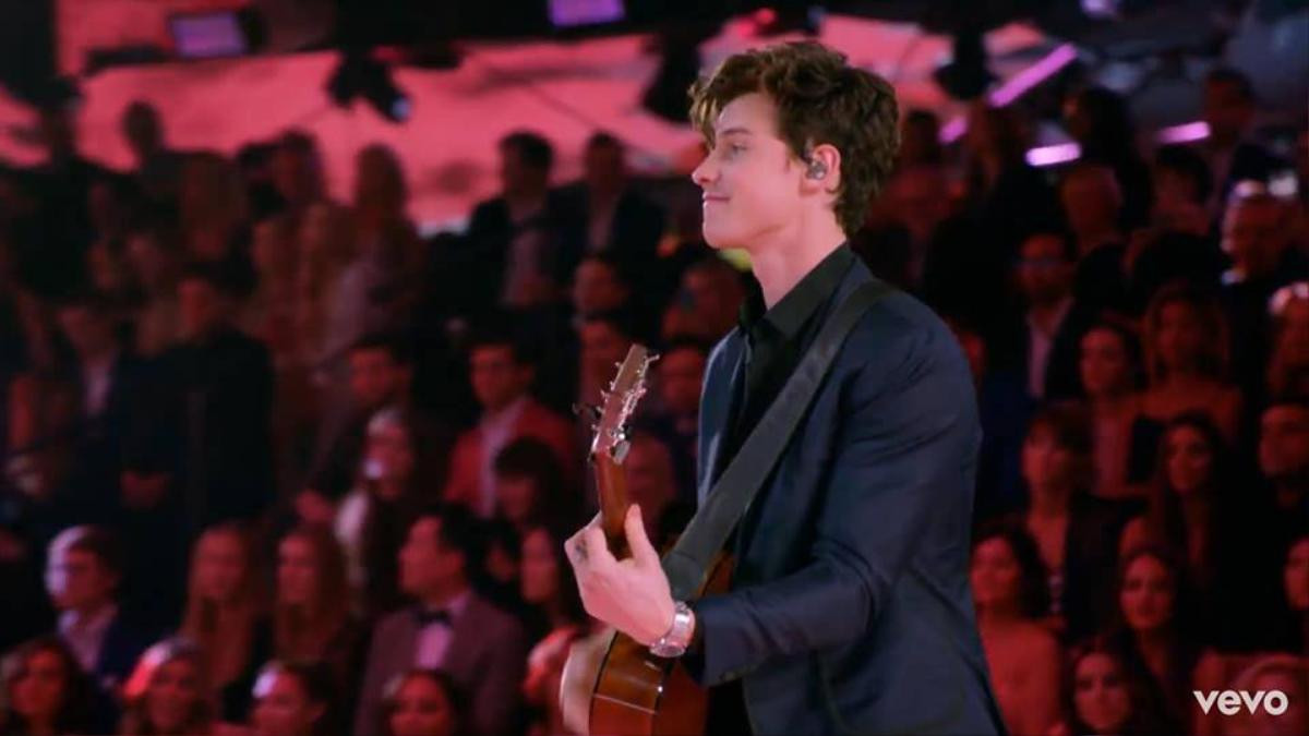 Ngắm 'nam thần' Shawn Mendes mòn mắt, thêm dàn Victoria's Secret phụ hoạ: con dân sao chịu thấu? Ảnh 13