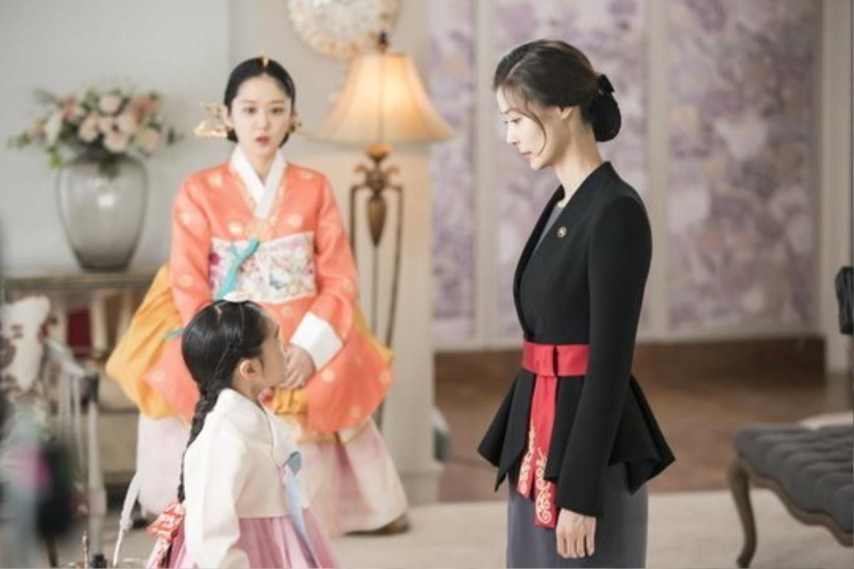 Cung đấu 'The Last Empress': Jang Nara bị lợi dụng trong cuộc chiến giữa Lee Elijah - Shin Eun Kyung Ảnh 2