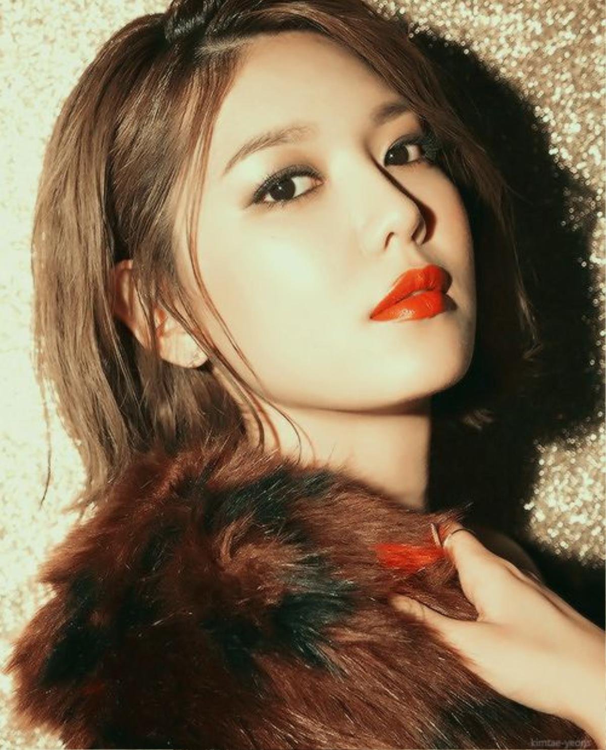 YoonA được so sánh với huyền thoại Audrey Hepburn - Sooyoung (SNSD) 'dạy' bạn trai Jung Kyung Ho trên Instagram Ảnh 7