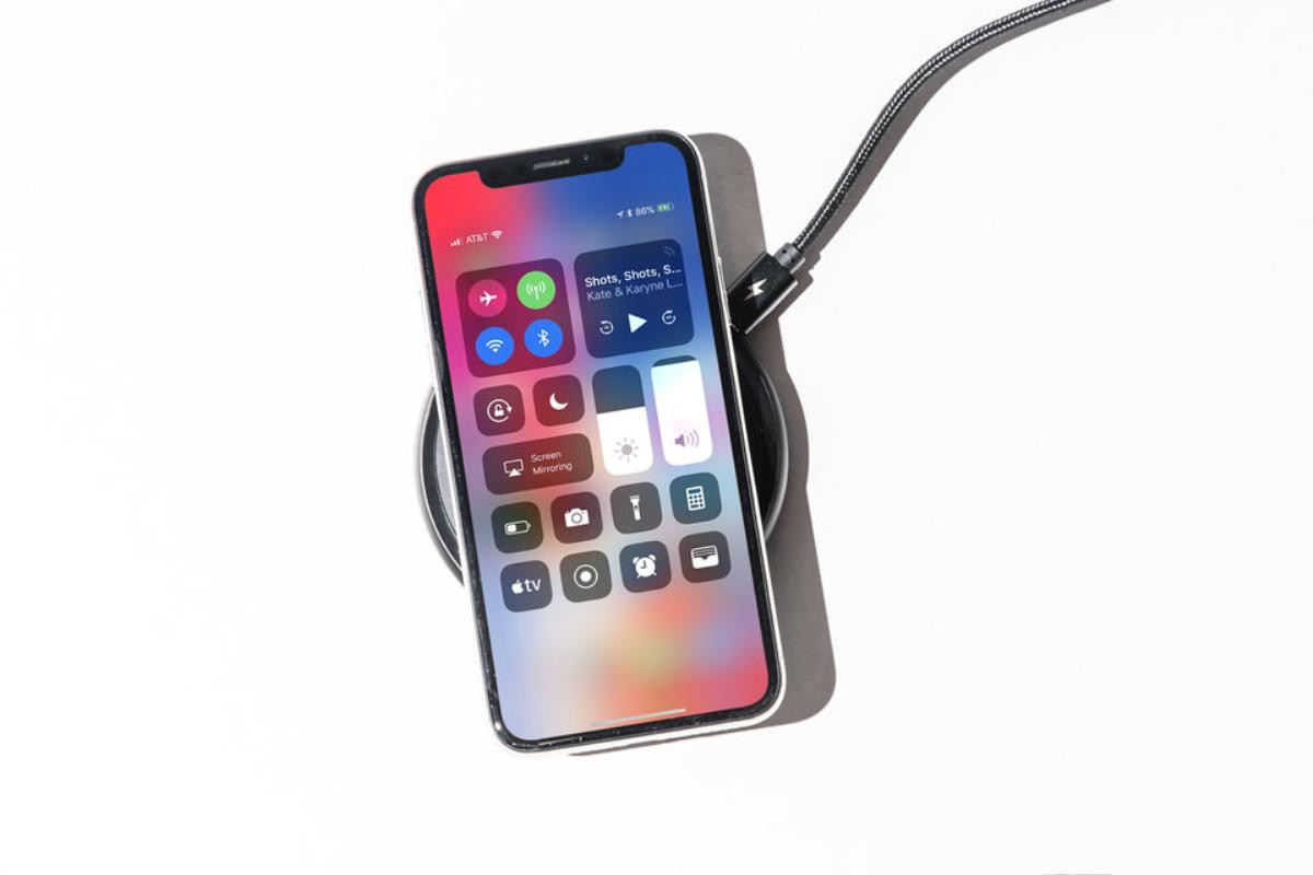 Tôi đã dùng thử cả iPhone Xs, Xs Max và iPhone Xr, đây là chiếc điện thoại tôi khuyên mọi người nên chọn Ảnh 3