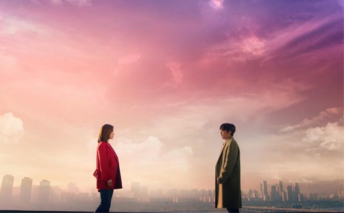 'My Strange Hero' tung poster đặc sắc, Yoo Seung Ho hoài cổ kéo vali bước trên tuyết trắng Ảnh 2