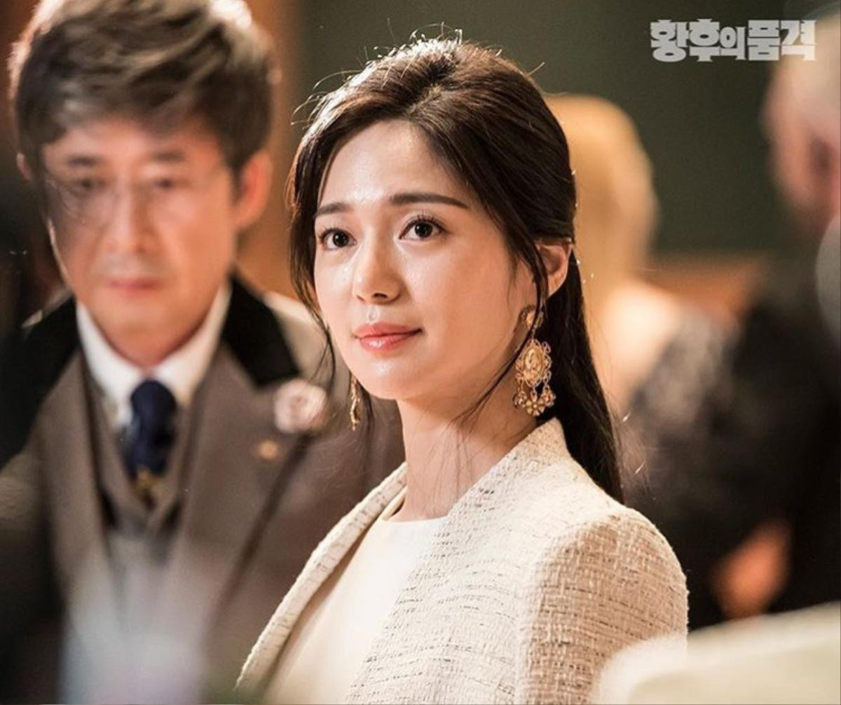 Hoàng hậu Jang Nara hoá thiên thần, trẻ xinh đến mức ngộp thở trong tập 5 'The Last Empress' Ảnh 9