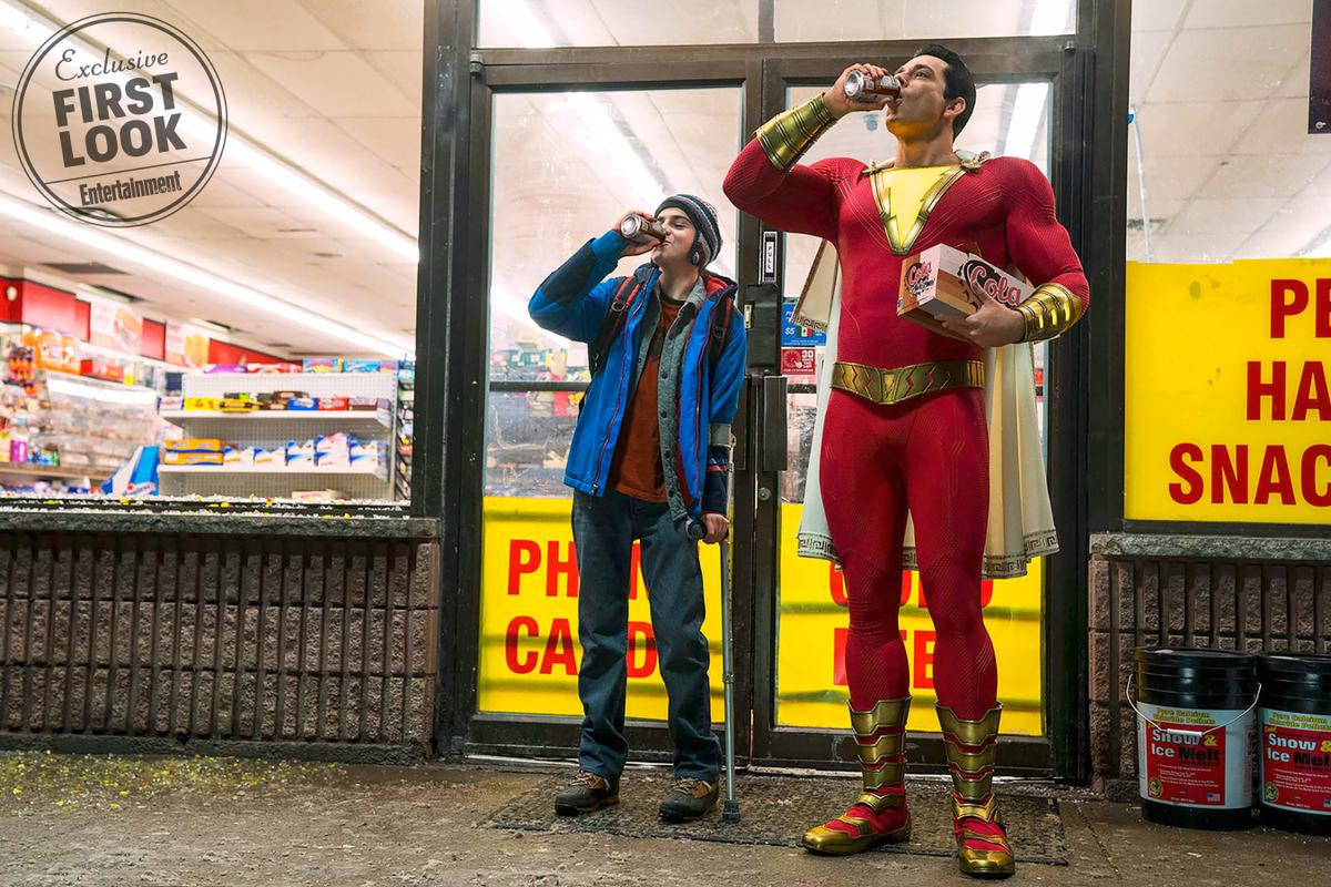 Đạo diễn ‘Shazam!’ của DC tuyên bố: ‘Nhân vật của tôi mới là Captain Marvel đích thực’ Ảnh 5