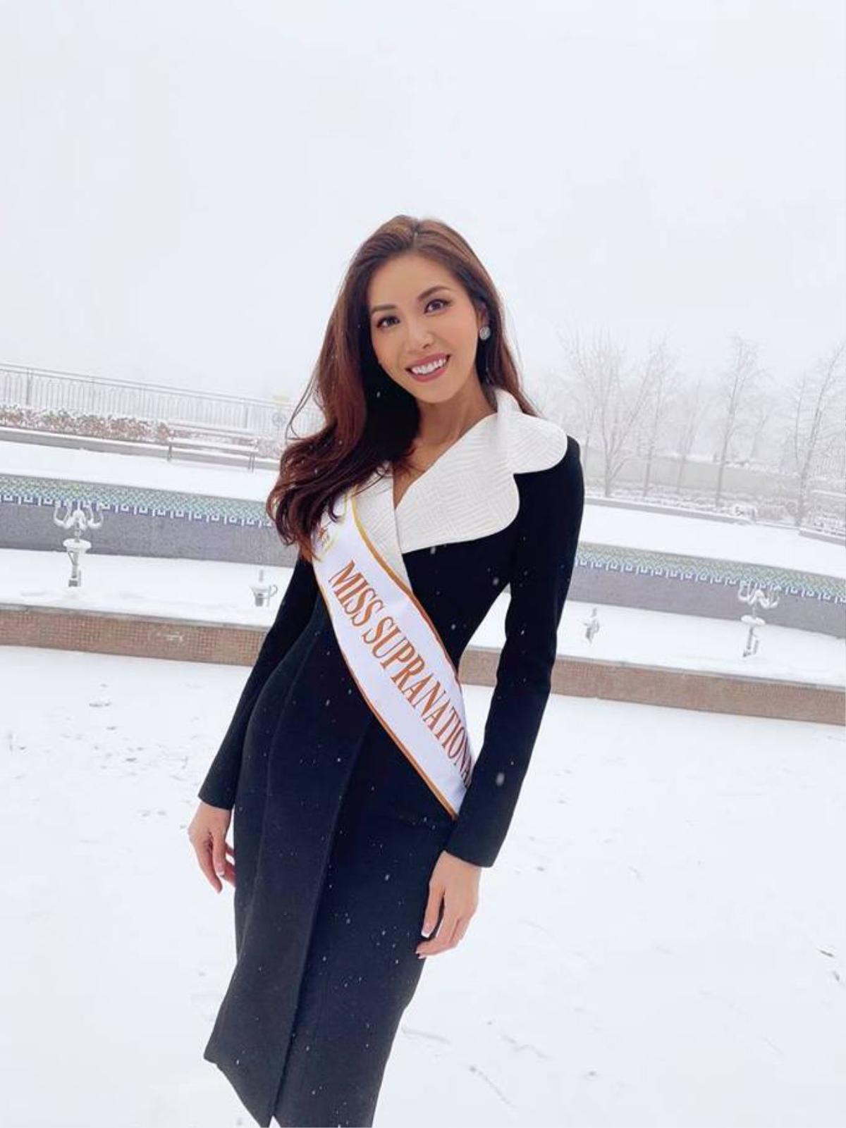 Trước chung kết Miss Supranational 2018, nhìn lại hành trình thời trang khiến fan Việt tự hào của Minh Tú Ảnh 11