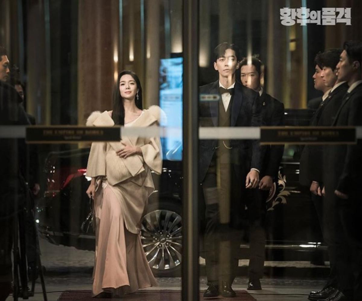 Jang Nara đăng hình Choi Jin Hyuk trong 'The Last Empress', Shin Sung Rok like 'dằn mặt' và bình luận giận hờn Ảnh 8