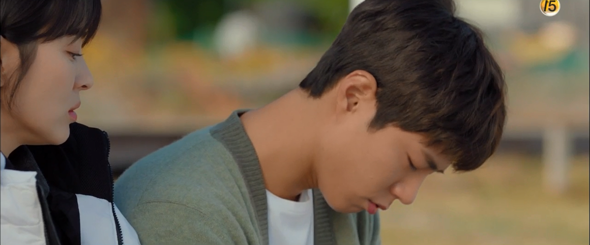 'Encounter' tập 4: Park Bo Gum lại làm 'rụng tim' người xem vì ngủ gật, tựa đầu lên vai Song Hye Kyo Ảnh 11