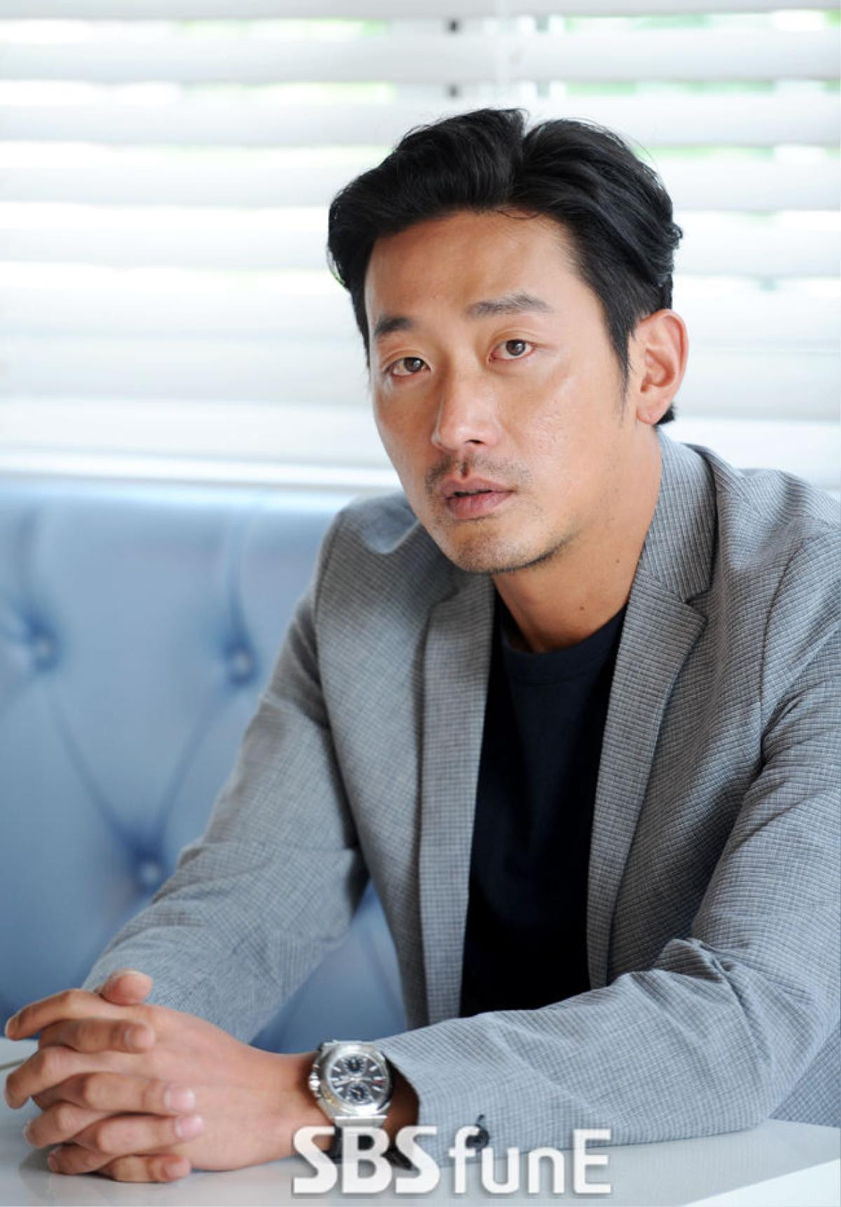 Sao 'Thử thách thần chết' Ha Jung Woo tậu nhà 152 tỷ, Shin Sung Rok ở lại công ty quản lý Kim Rae Won sau 8 năm Ảnh 3