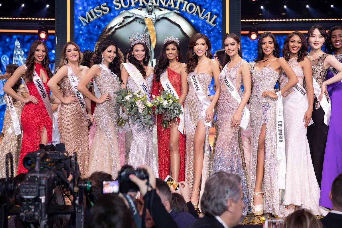 Xúc động với hình ảnh Minh Tú đội vương miện Miss Supranational Asia 2018: 'Tôi đã được là Hoa hậu!' Ảnh 7