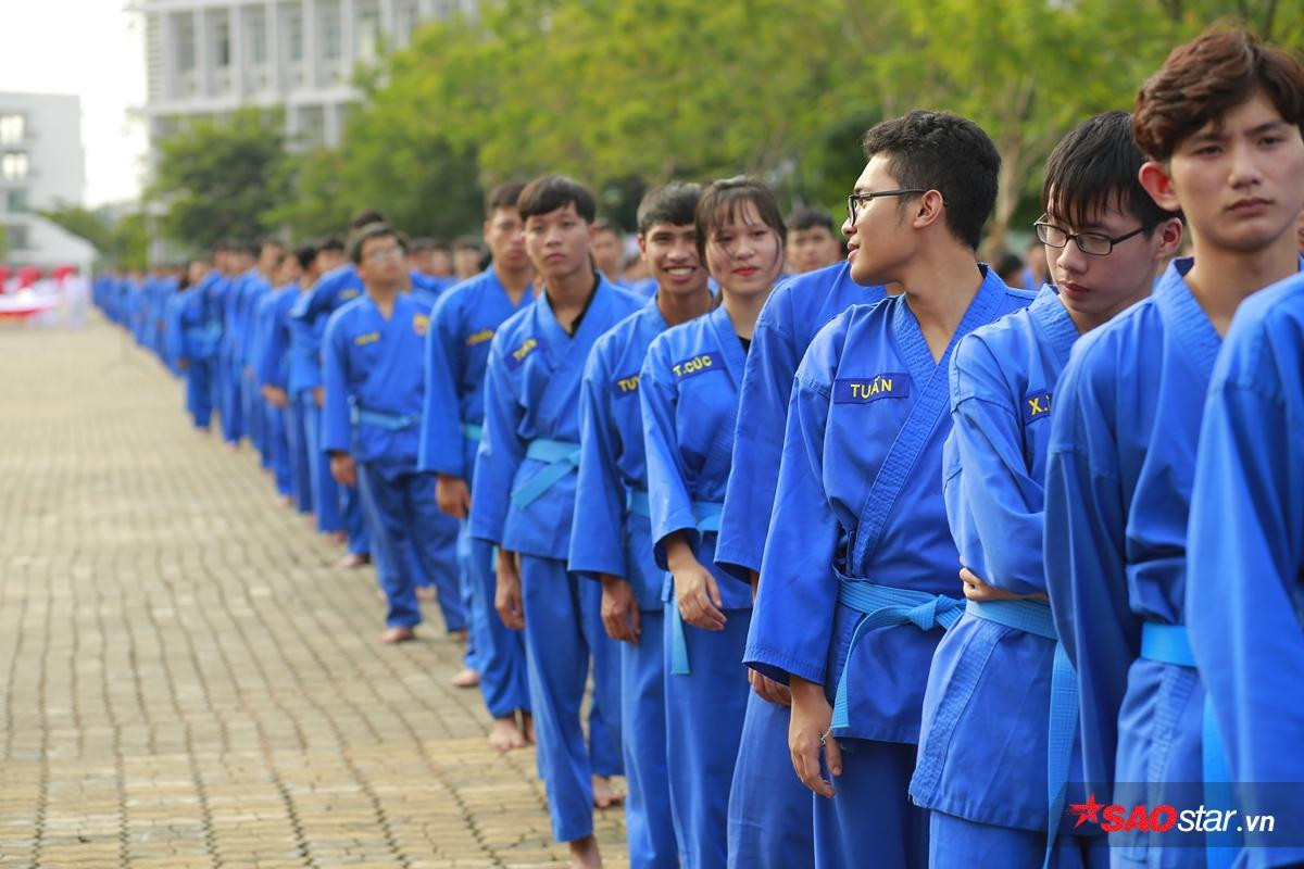 Từ vụ nữ sinh đánh bại cướp nhờ võ VoVinam, tìm hiểu ngay những chiêu võ tuyệt kỹ này được dạy ở Đại học FPT Ảnh 18