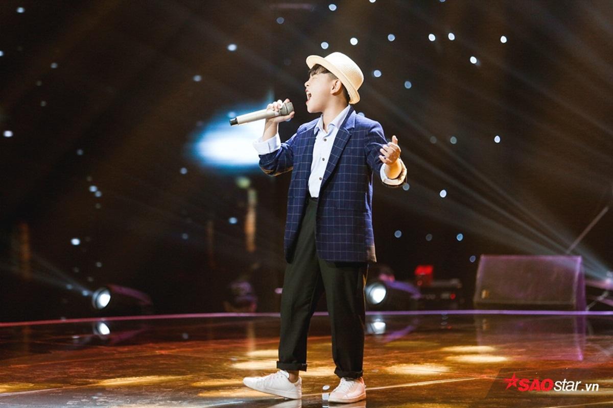 Văn Minh - Anh Tuấn: Cặp đôi 'hoàng tử nhí' có gu thời trang 'chất' nhất The Voice Kids 2018 Ảnh 7