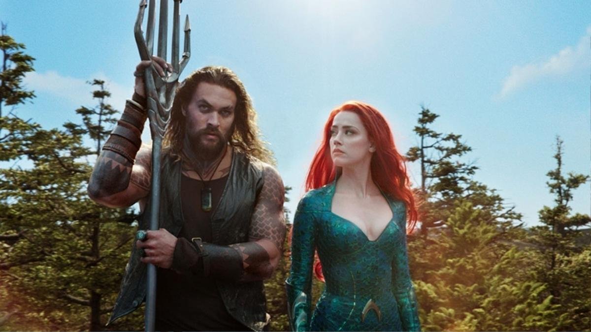 Minh Tú 'đốt mắt' bởi áo ren xuyên thấu kết hợp với phong cách menswear tại họp báo phim 'Aquaman' Ảnh 49