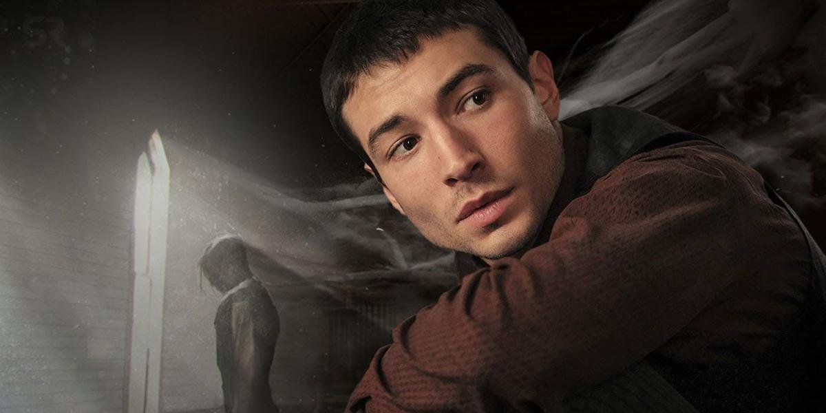 'Fantastic Beasts 2': Credence rất có thể là con trai của Albus Dumbledore? Ảnh 2