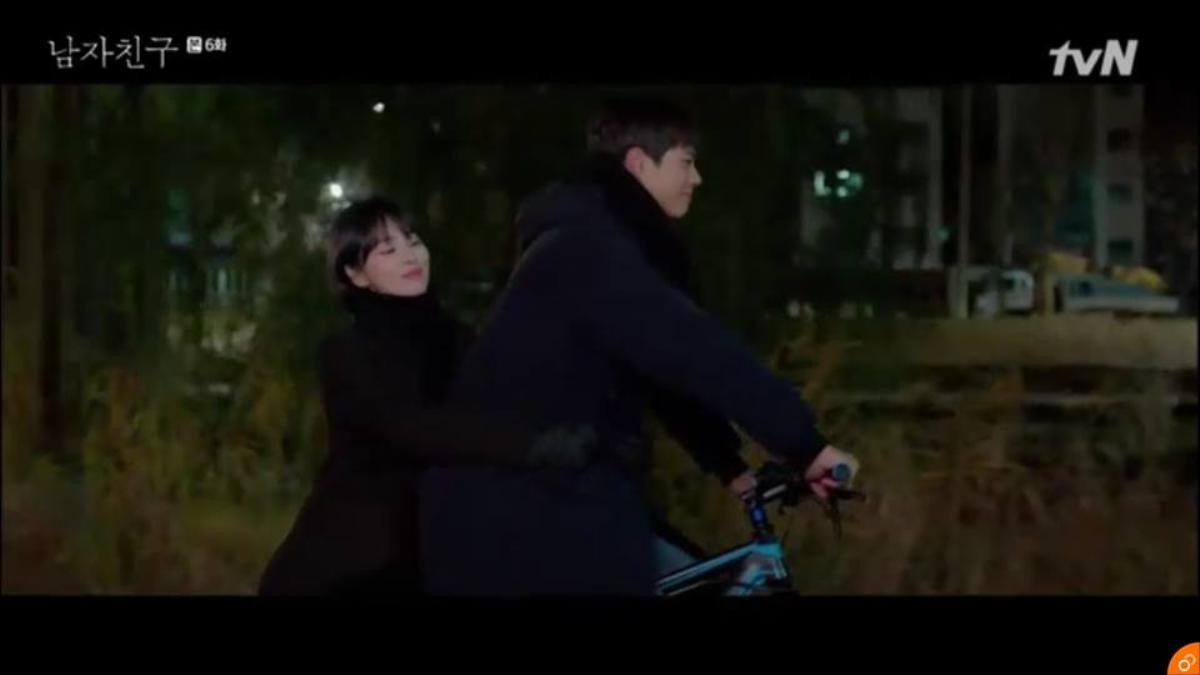 'Encounter' tập 6: Song Hye Kyo công bố yêu Park Bo Gum trước báo chí Ảnh 2