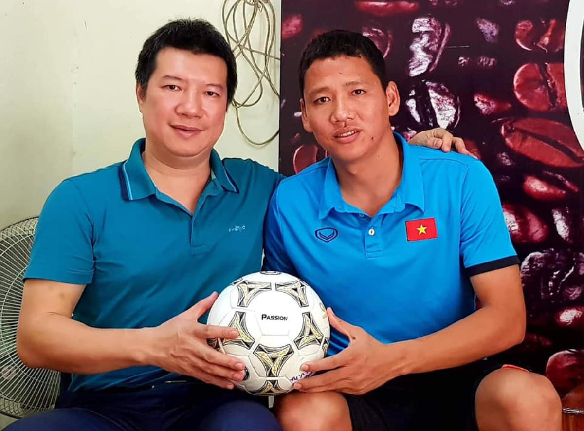 Chung kết AFF Cup 2018: Trấn Thành trổ tài dự đoán tỉ số, Chí Trung quyết định ‘đem củi góp lửa’ ở sân Mỹ Đình Ảnh 3