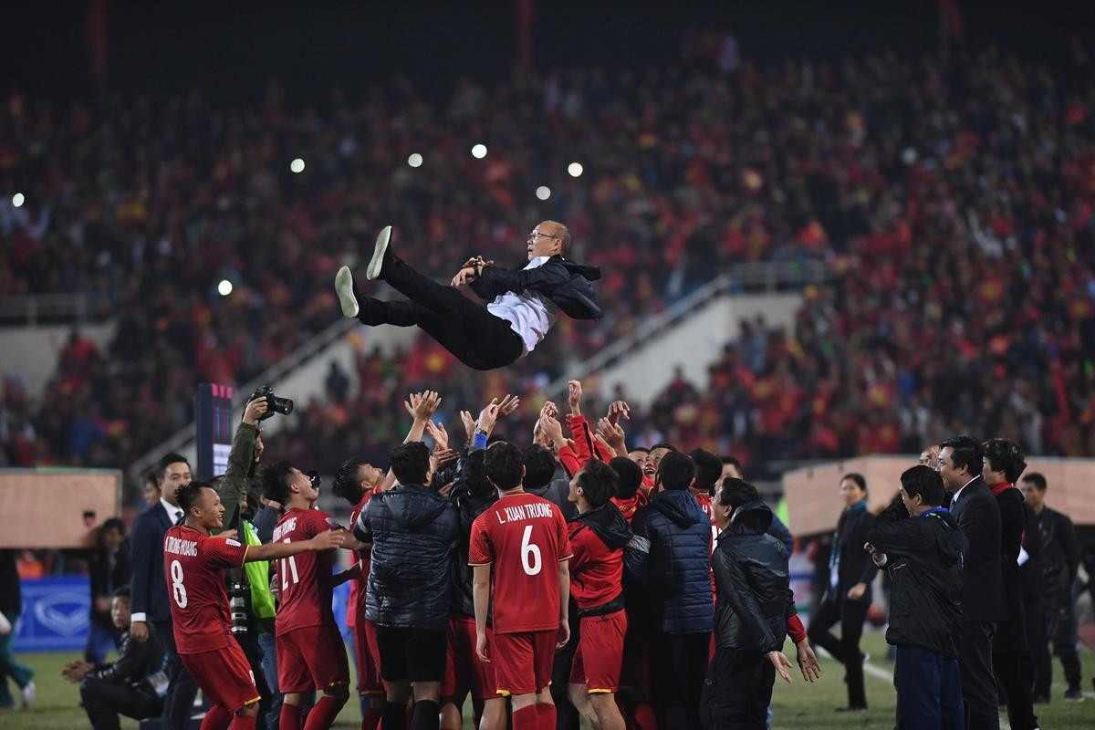 Giây phút đăng quang vô địch AFF Cup đầy xúc động của đội tuyển Việt Nam Ảnh 14