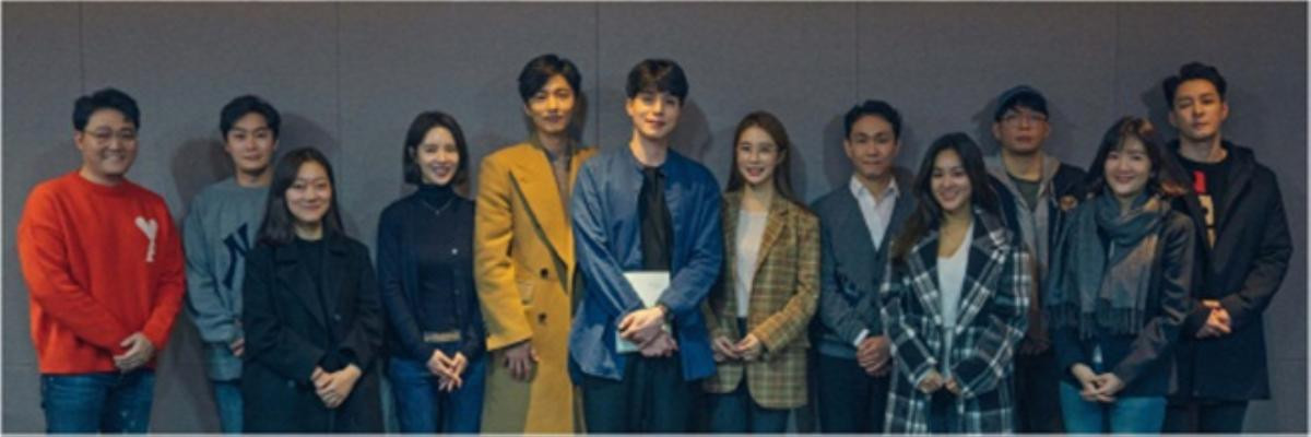 Đọc kịch bản 'Touch Your Heart': Lee Dong Wook - Yoo In Na tương tác ăn ý, phim chiếu sau khi 'Encounter' kết thúc Ảnh 4