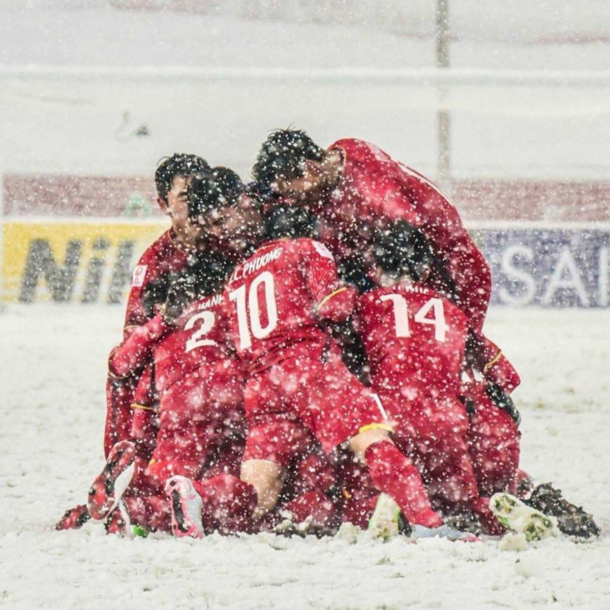 Đặng Văn Lâm - 20 năm cho một kỳ tích 'AFF Cup': Câu chuyện truyền cảm hứng đến người trẻ đang trên đường chinh phục ước mơ Ảnh 9