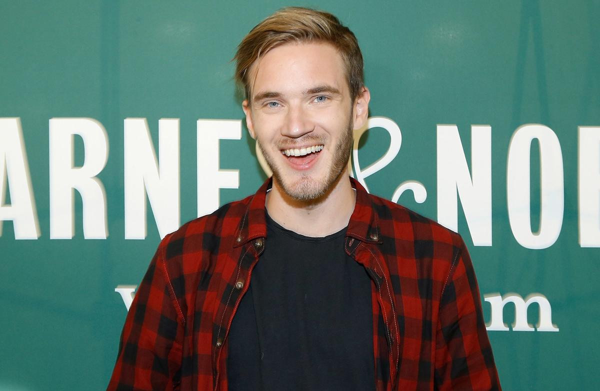 Fan PewDiePie hack cả tờ báo Wall Street Journal để kêu gọi subcribe kênh YouTube của thần tượng Ảnh 1