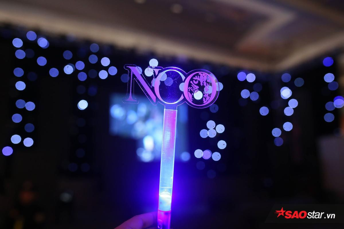 Cận cảnh 'bé' lightstick Noo Phước Thịnh vừa 'chào đời' hôm nay: Siêu đáng yêu như chủ nhân! Ảnh 5