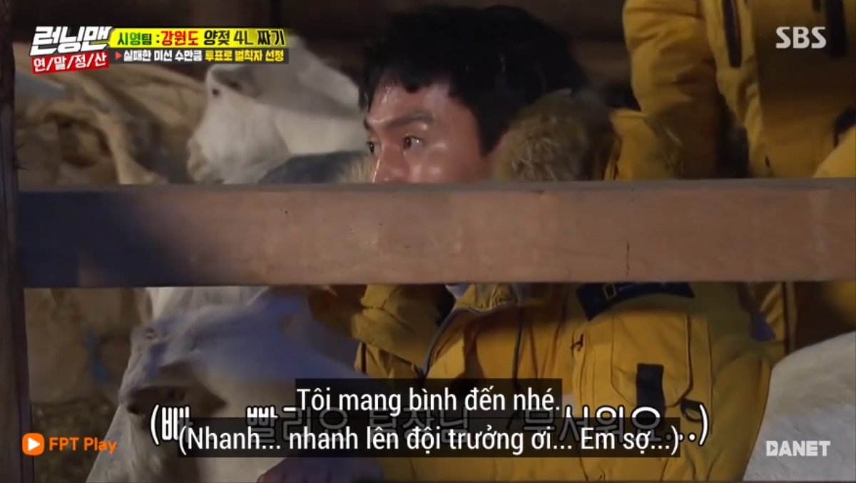 'Running Man' tập 430: 'Hươu cao cổ' Kwangsoo toát mồ hôi hột khi làm quen bạn mới - Dê núi Ảnh 9