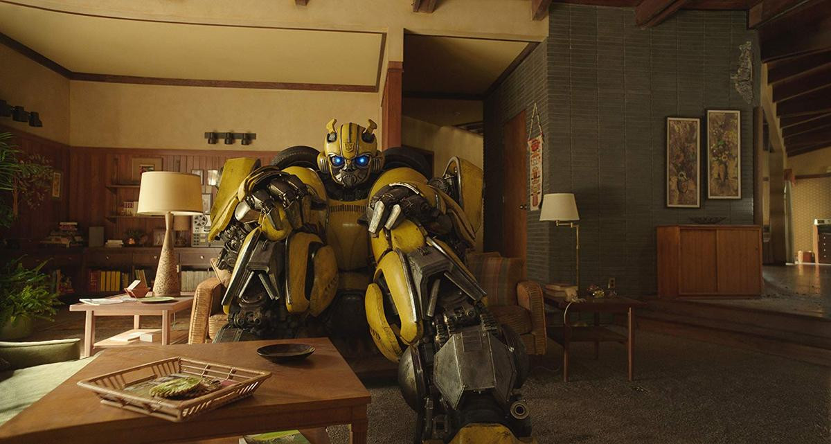 'Bumblebee': Robot hỗn chiến hoành tráng nhường chỗ cho cảm xúc gây ấn tượng Ảnh 6