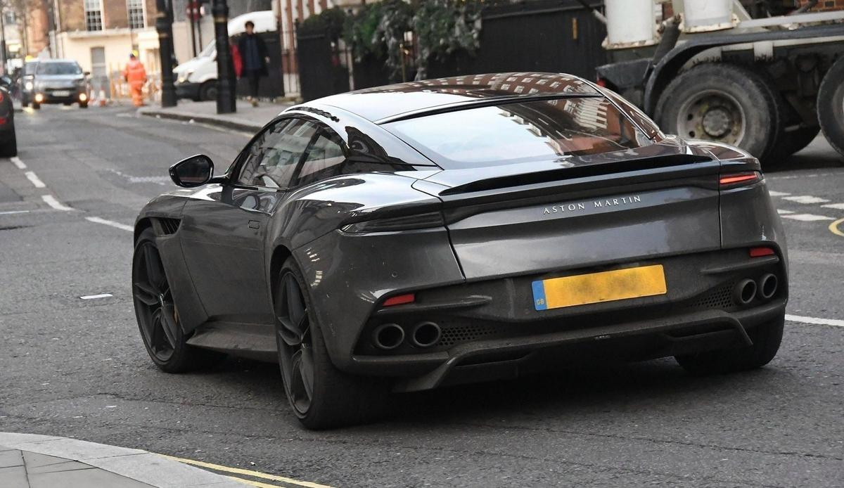 David Beckham 'chiêu mộ' thêm siêu xe 6,6 tỷ Aston Martin DBS Superleggera 2018 Ảnh 3