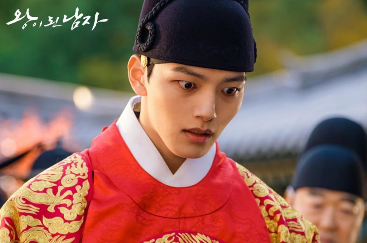 'The Crowned Clown': Tình cảm vợ chồng của Yeo Jin Goo và Lee Se Young đổ vỡ Ảnh 2