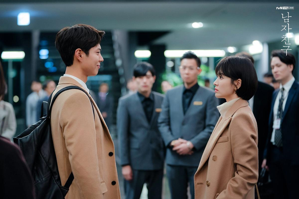 Cùng tuổi nhưng Yoo Seung Ho - Park Bo Gum có sức hút riêng trong 'Bok Soo trở về' và 'Encounter', bạn thích ai hơn? Ảnh 38