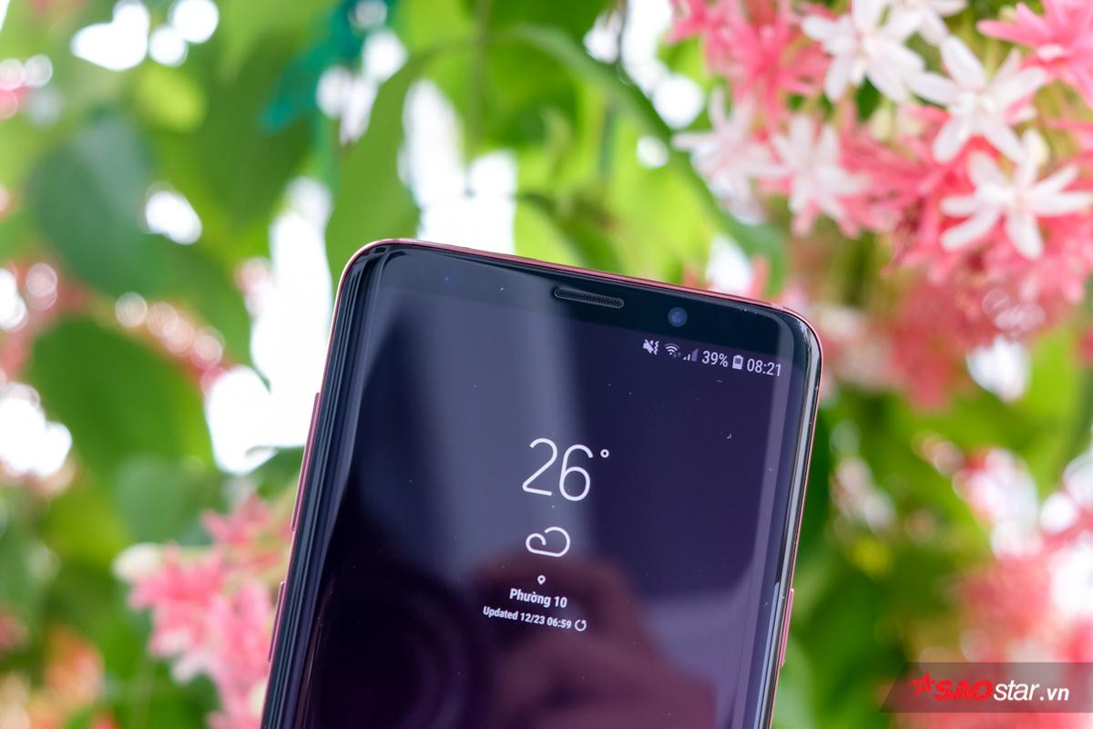 Trên tay nhanh Samsung Galaxy S9+ phiên bản vang đỏ vừa lên kệ tại Việt Nam Ảnh 6