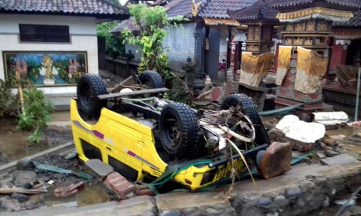 Indonesia: Sóng thần tấn công, cả ban nhạc biến mất ngay trong tích tắc Ảnh 4