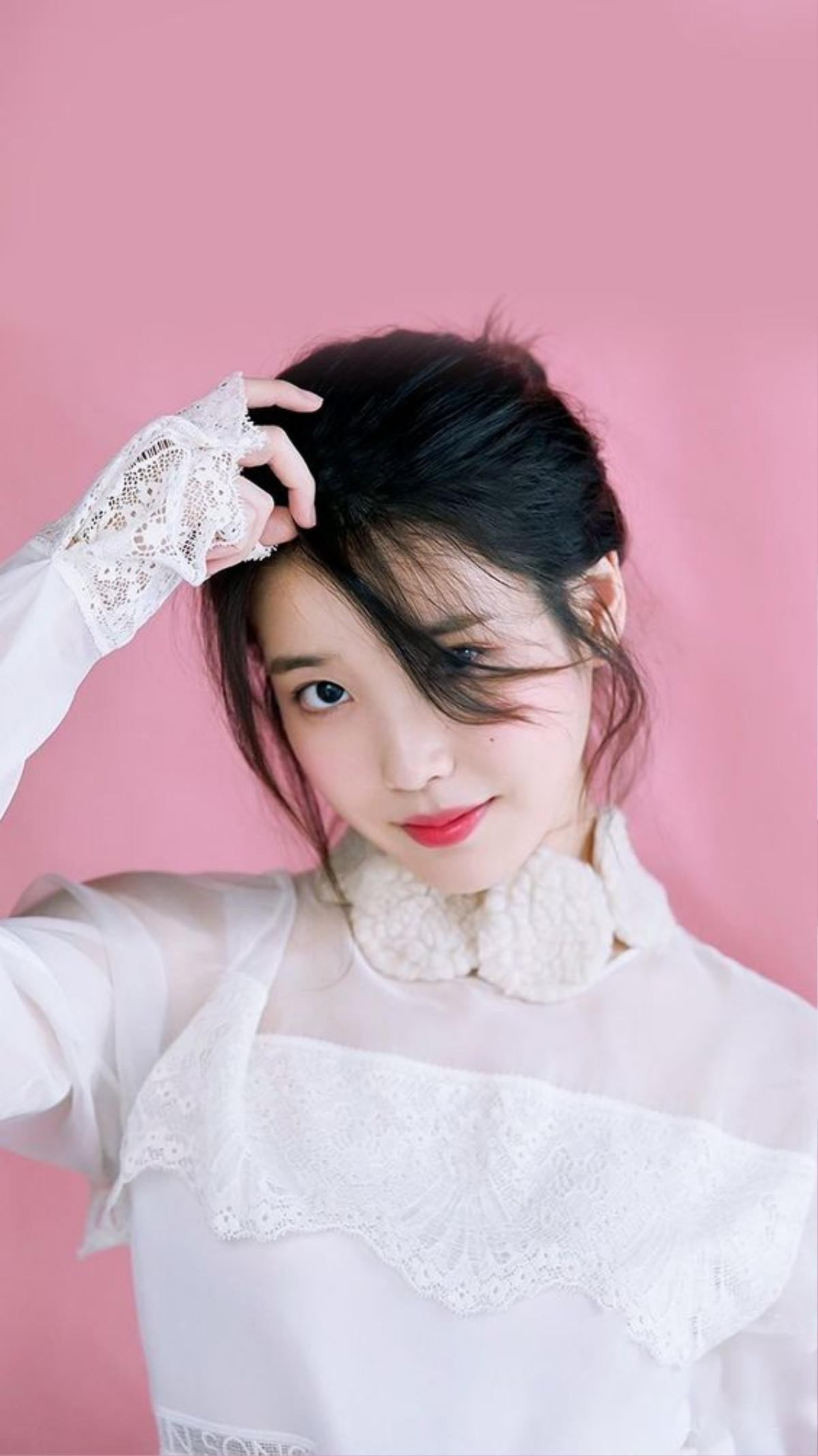 IU để lại tin nhắn vui nhộn trên Instagram của 'Tứ hoàng tử' Lee Jun Ki Ảnh 4