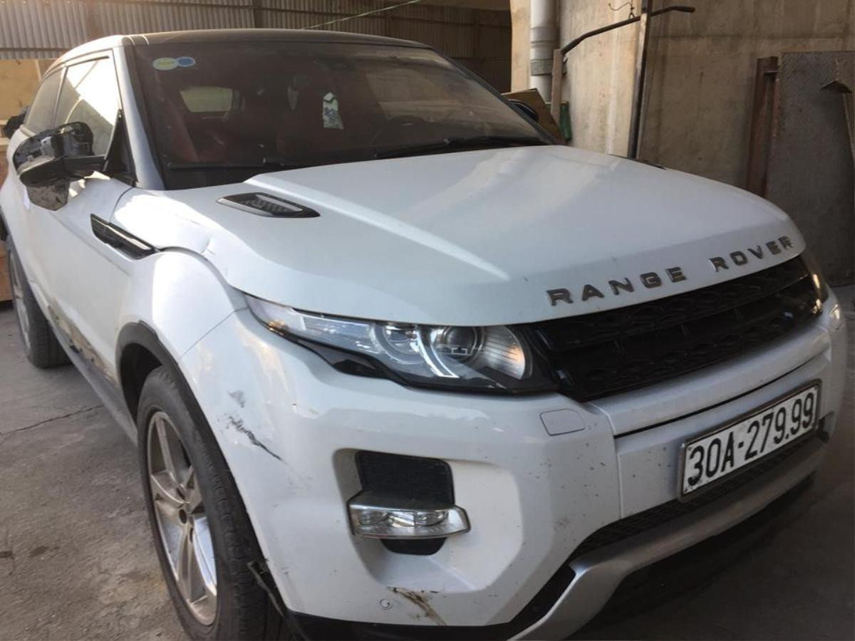 Bất ngờ lộ diện người thực sự cầm lái xe Range Rover tông nữ sinh gãy chân rồi bỏ chạy Ảnh 1