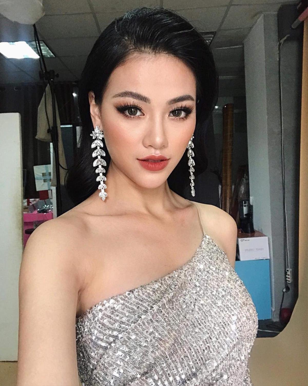 Miss Na Na, Miss Tạp hóa, Miss Bánh mì: Loạt biệt danh siêu đáng yêu của mỹ nhân Việt mùa hoa hậu 2018 Ảnh 11