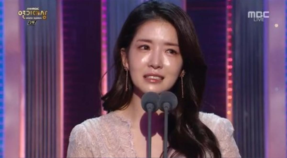 Kết quả 'MBC Drama Awards 2018': So Ji Sub và ‘Terius Behind Me’ thắng lớn nhưng ai đến cũng có cúp mang về Ảnh 9