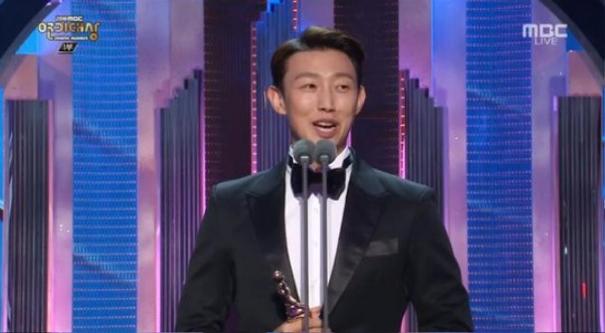 Kết quả 'MBC Drama Awards 2018': So Ji Sub và ‘Terius Behind Me’ thắng lớn nhưng ai đến cũng có cúp mang về Ảnh 7