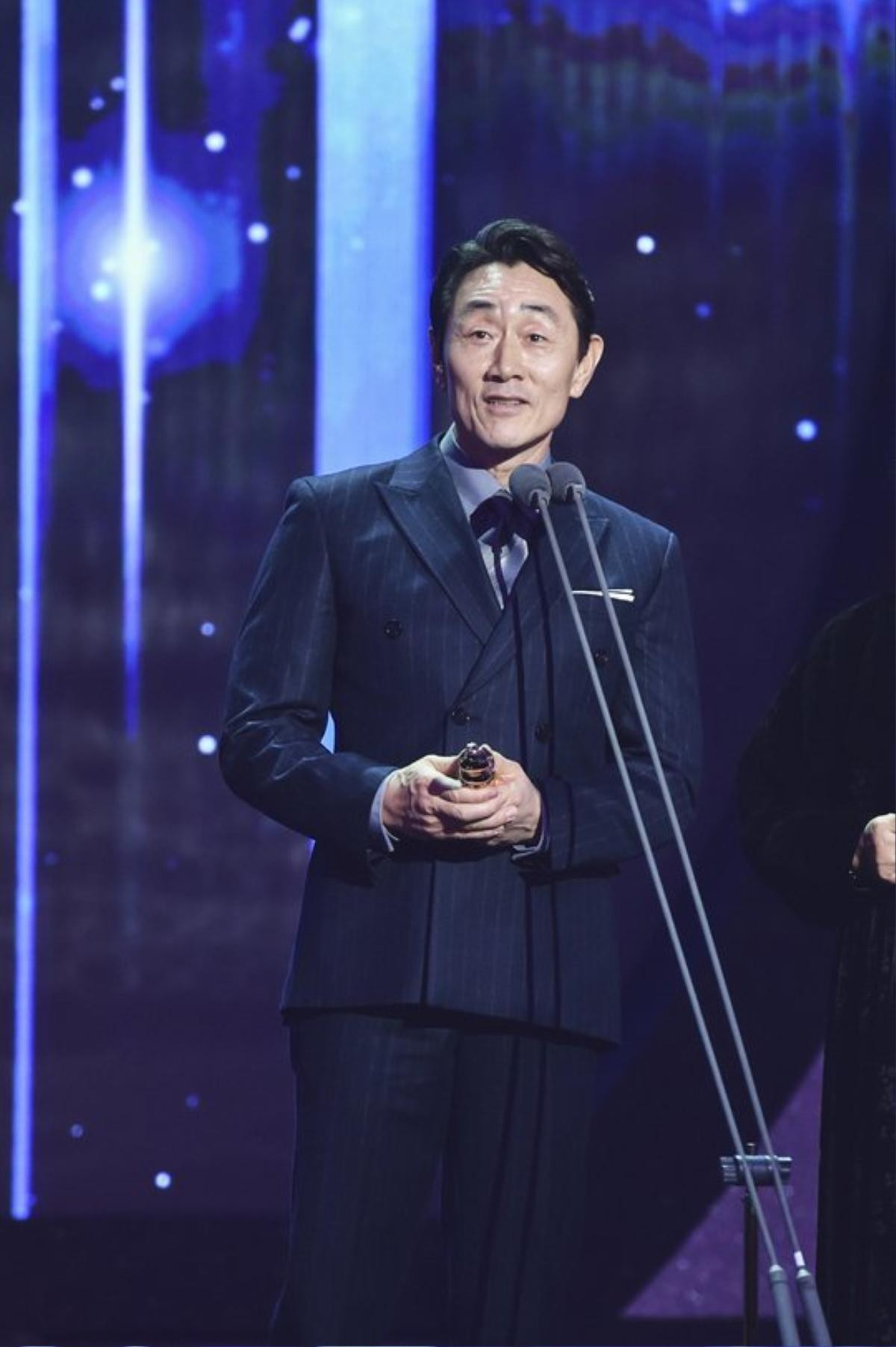 Phản ứng của K-net: So Ji Sub thắng Daesang và Nam diễn viên xuất sắc tại 'MBC Drama Awards 2018' Ảnh 5