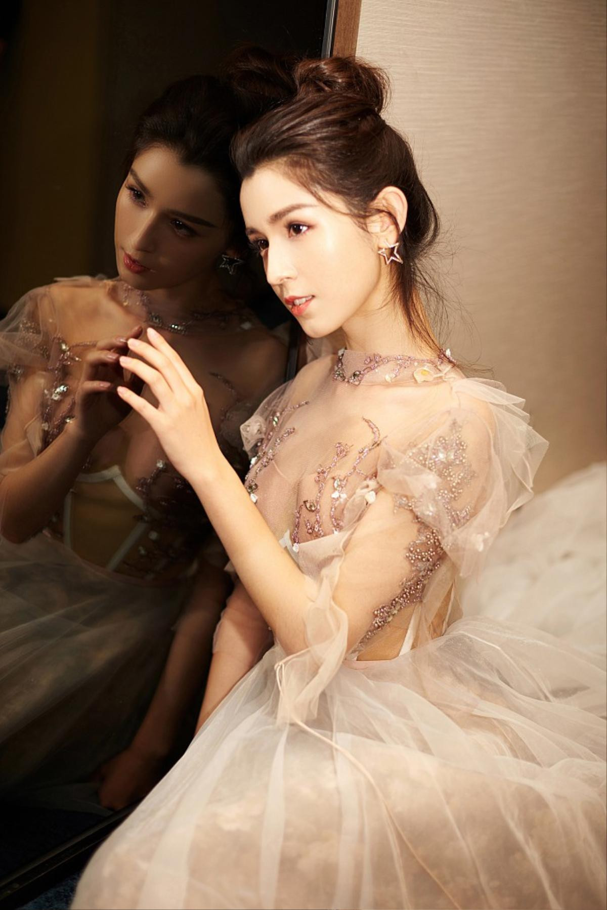 Angelababy xuất hiện với quả tóc tém nham nhở gây bất ngờ Ảnh 9