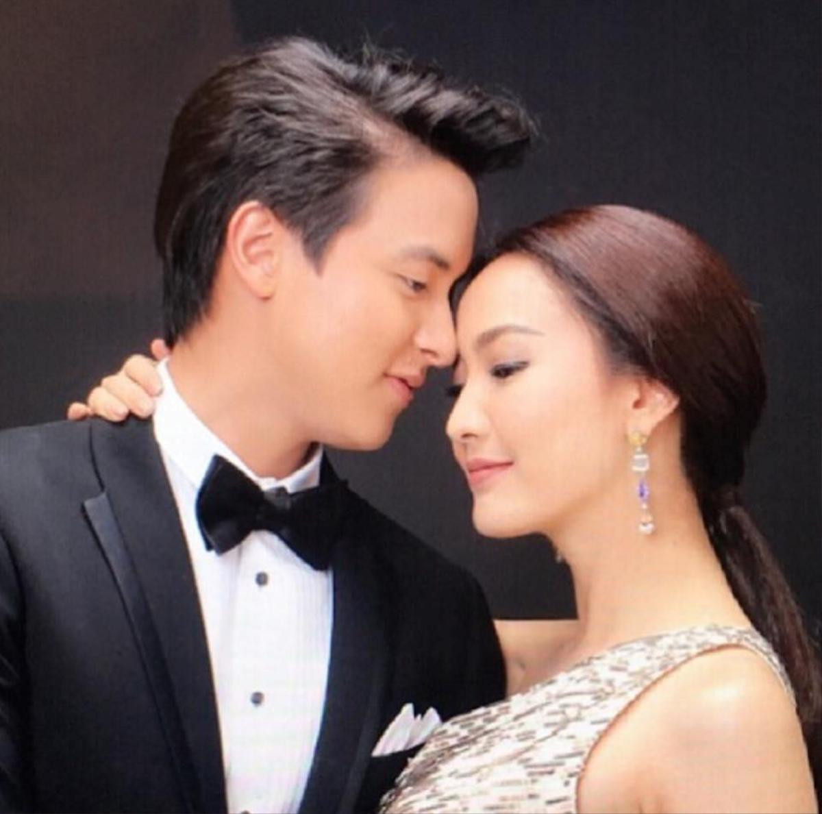 HOT: Cặp đôi gây sốt màn ảnh năm 2018 - James Jirayu và Taew Natapohn sẽ tái hợp trong lakorn mới Ảnh 1