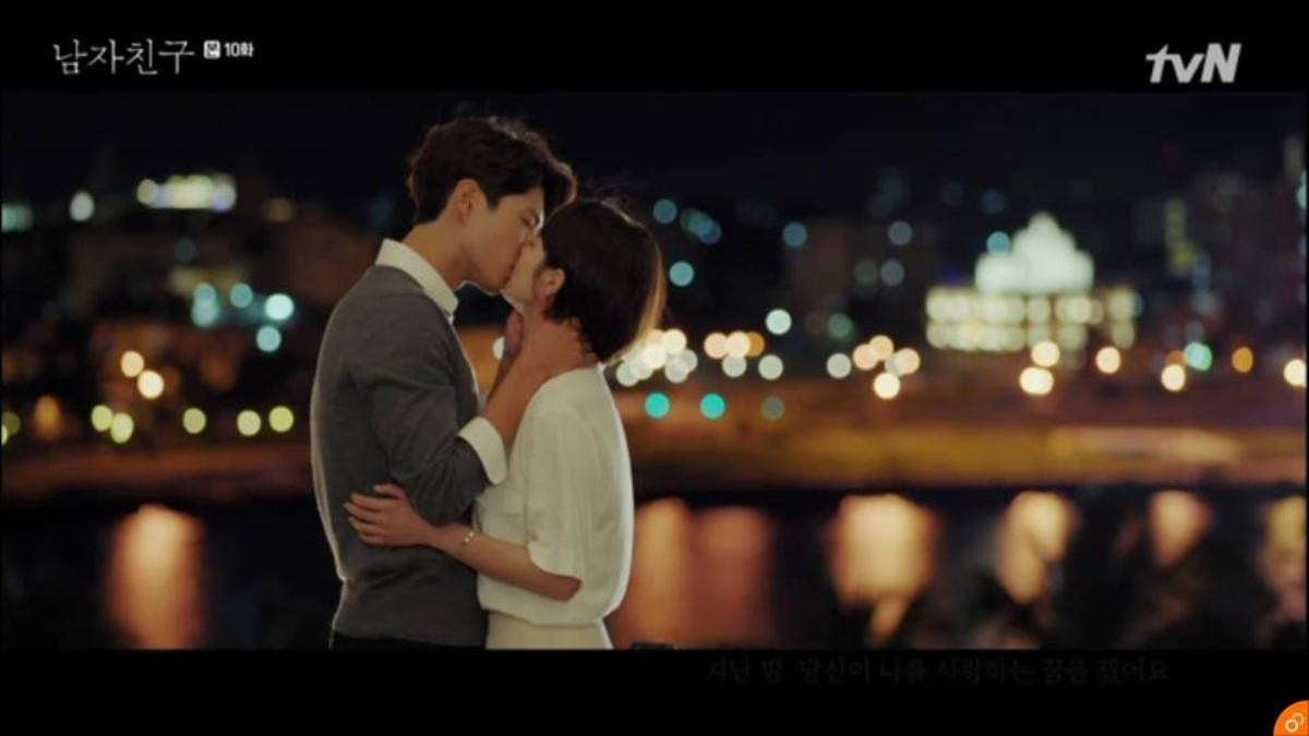 'Encounter' tập 10: Song Hye Kyo và Park Bo Gum hôn nhau say đắm ở Cuba Ảnh 22