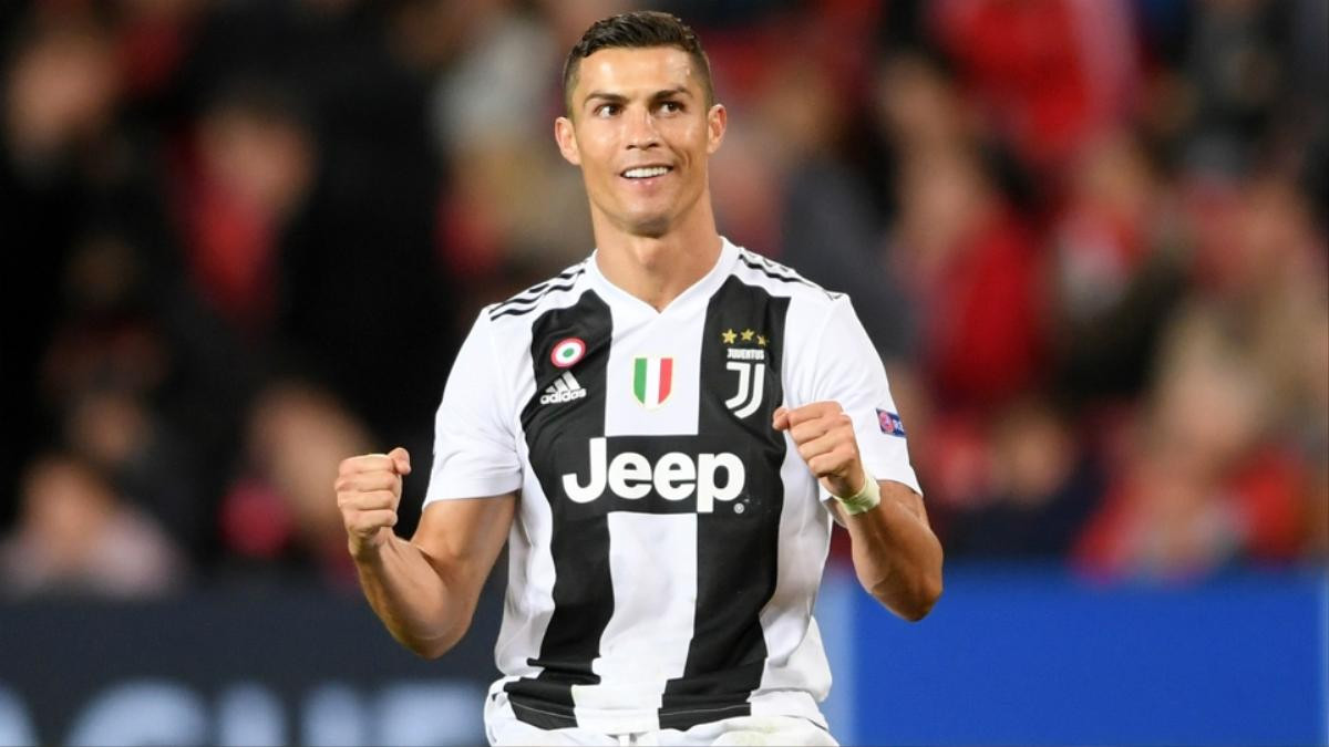 Cristiano Ronaldo vừa đạt được một kỉ lục chưa từng có trên Instagram Ảnh 1