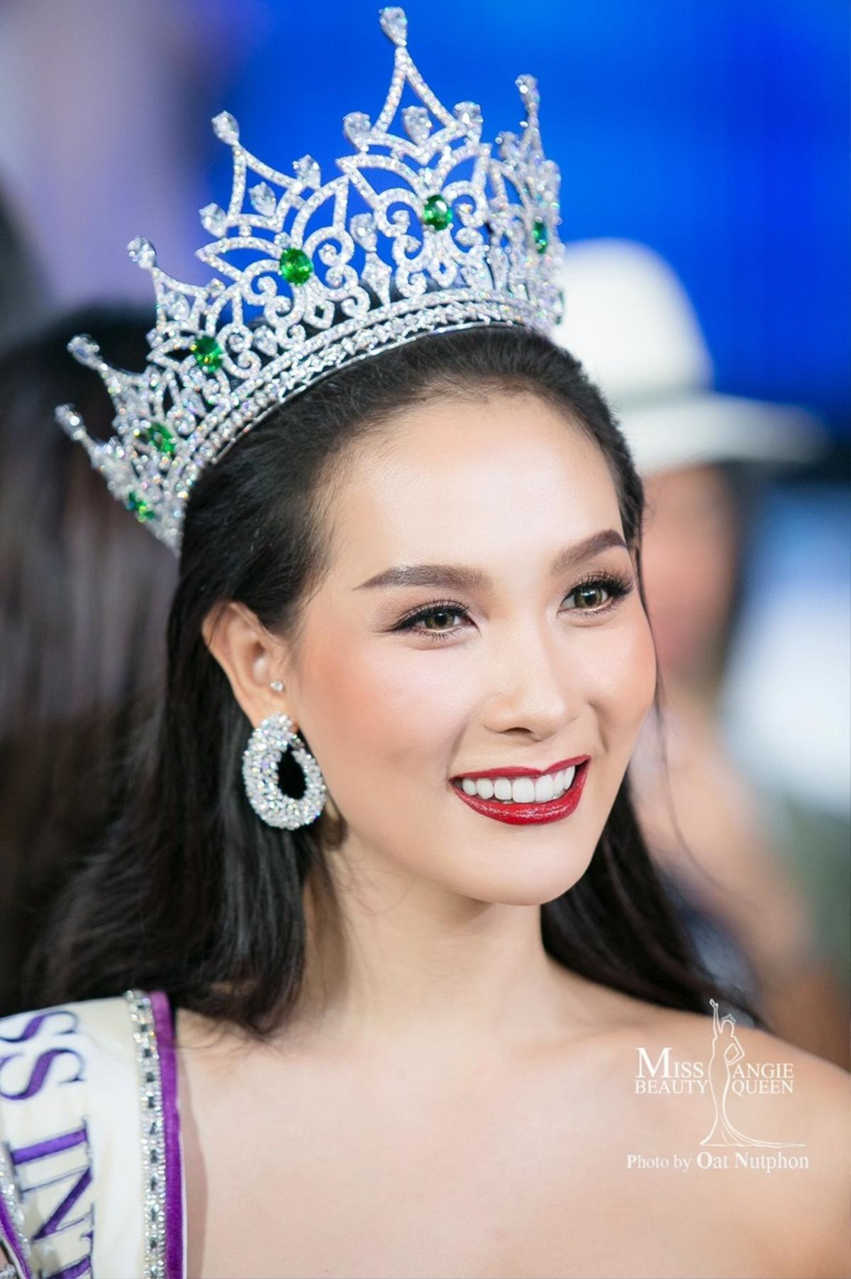 Chung kết The Tiffany: Hương Giang 'chơi lớn' mời cả Yoshi, cựu hoa hậu lẫn chủ tịch Miss International Queen Ảnh 5