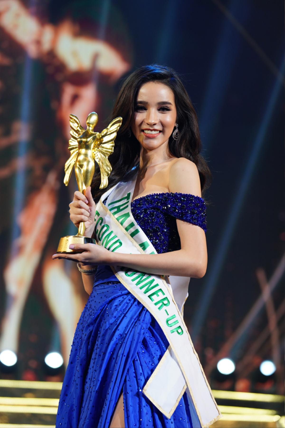 Chung kết The Tiffany: Hương Giang 'chơi lớn' mời cả Yoshi, cựu hoa hậu lẫn chủ tịch Miss International Queen Ảnh 4